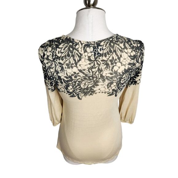 Deletta Anthropologie Ascending Roses Top Cream Grey Motif Women's Small‎ - Picture 6 of 10